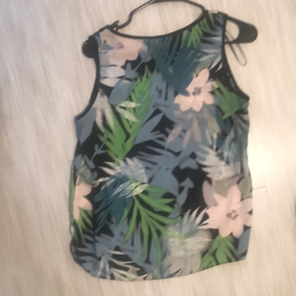 Blouse perfect for work - Picture 4 of 4